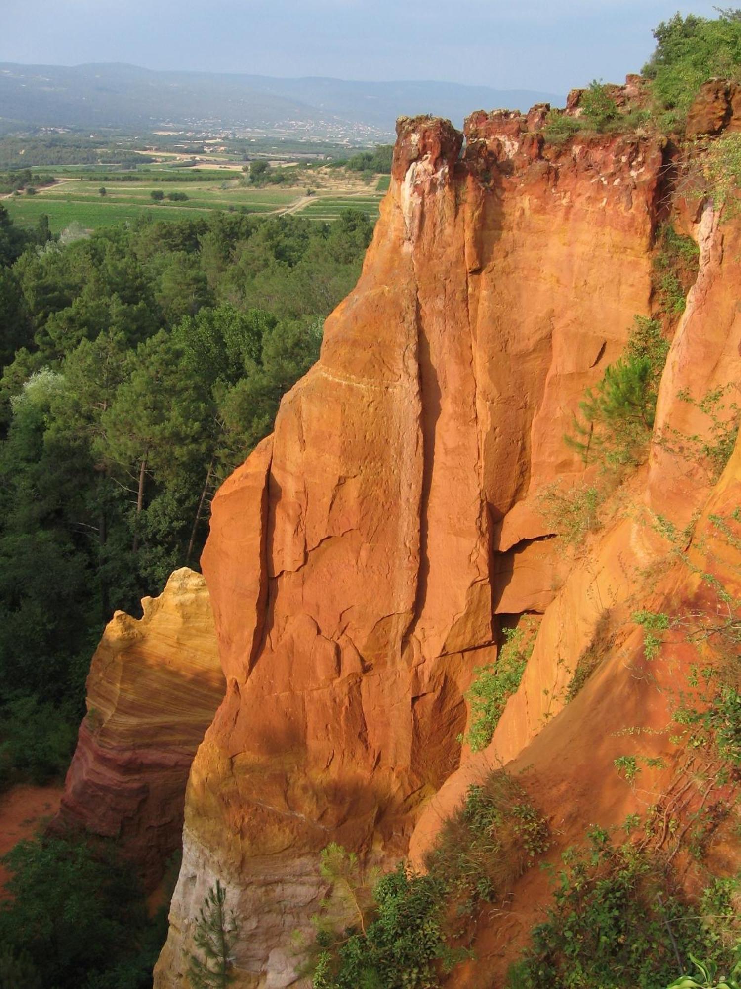 라 메종 데 오크르 호텔 Roussillon en Isere 외부 사진