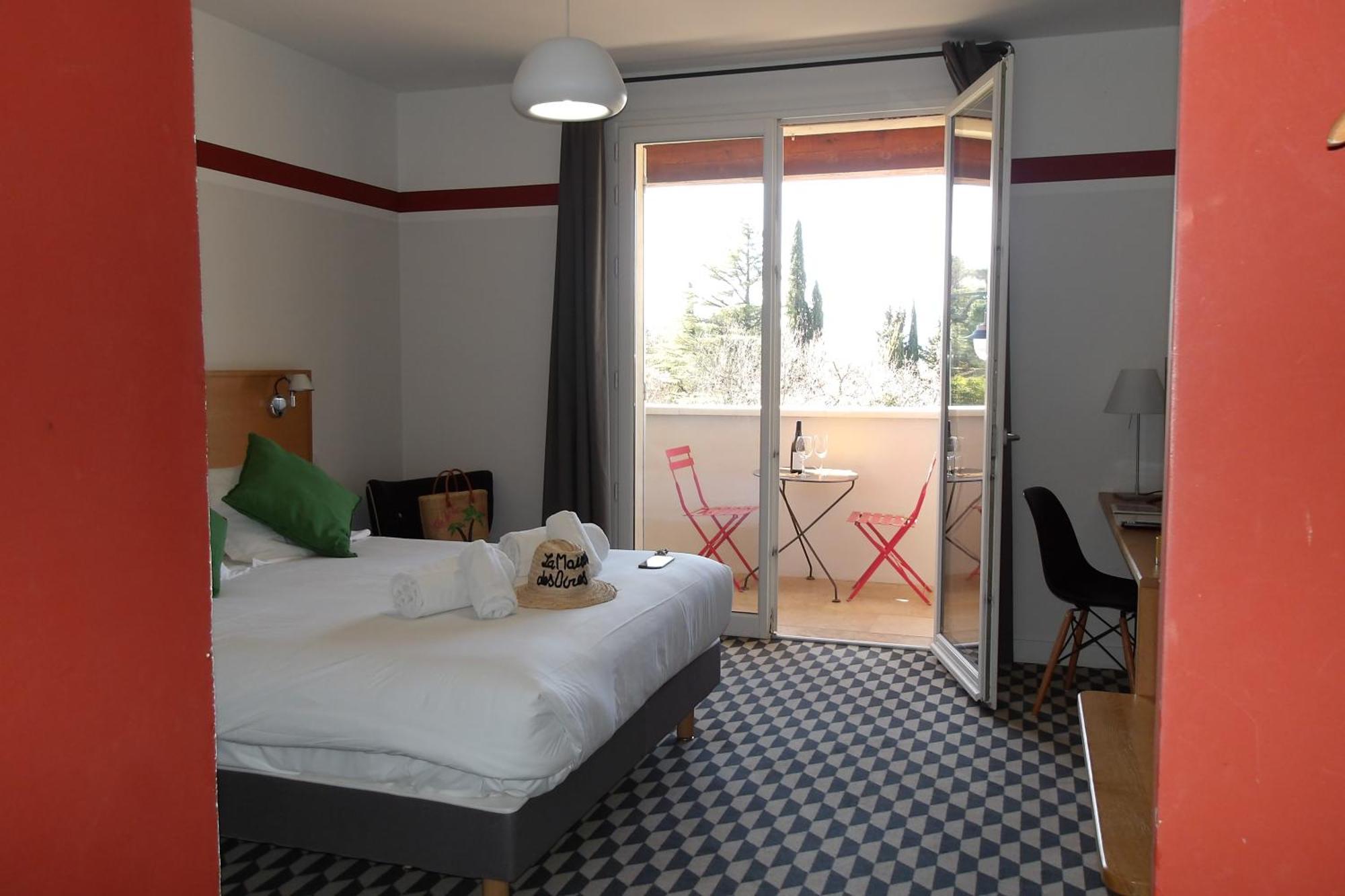 라 메종 데 오크르 호텔 Roussillon en Isere 외부 사진